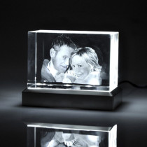 Glasblock mit Foto und Leuchtsockel
